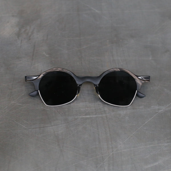 Rigards RG1928 series natural buffalo horn wire cut high-quality handmade glasses RG-RG1928-UNI.HBSH black and white frame dark gray lenses